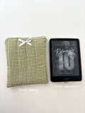Green gingham kindle sleeve