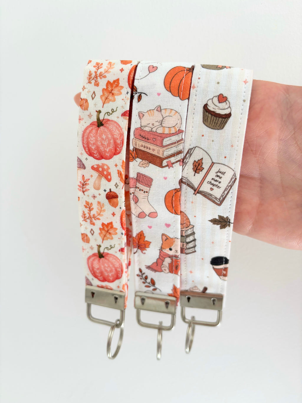 Autumn wristlet