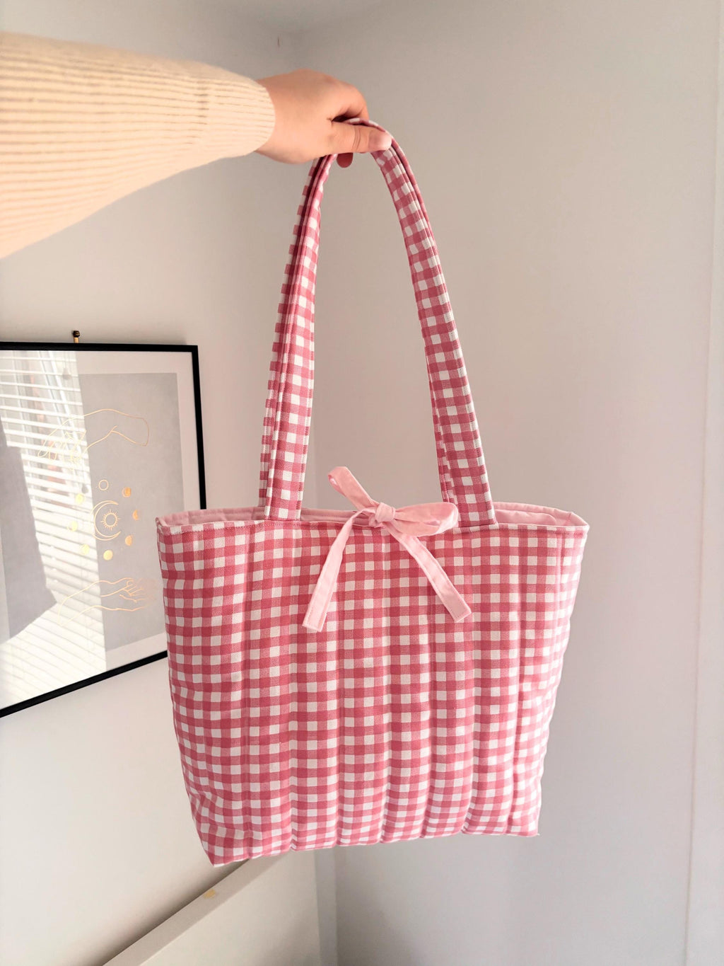 Pink gingham quilted tote bag