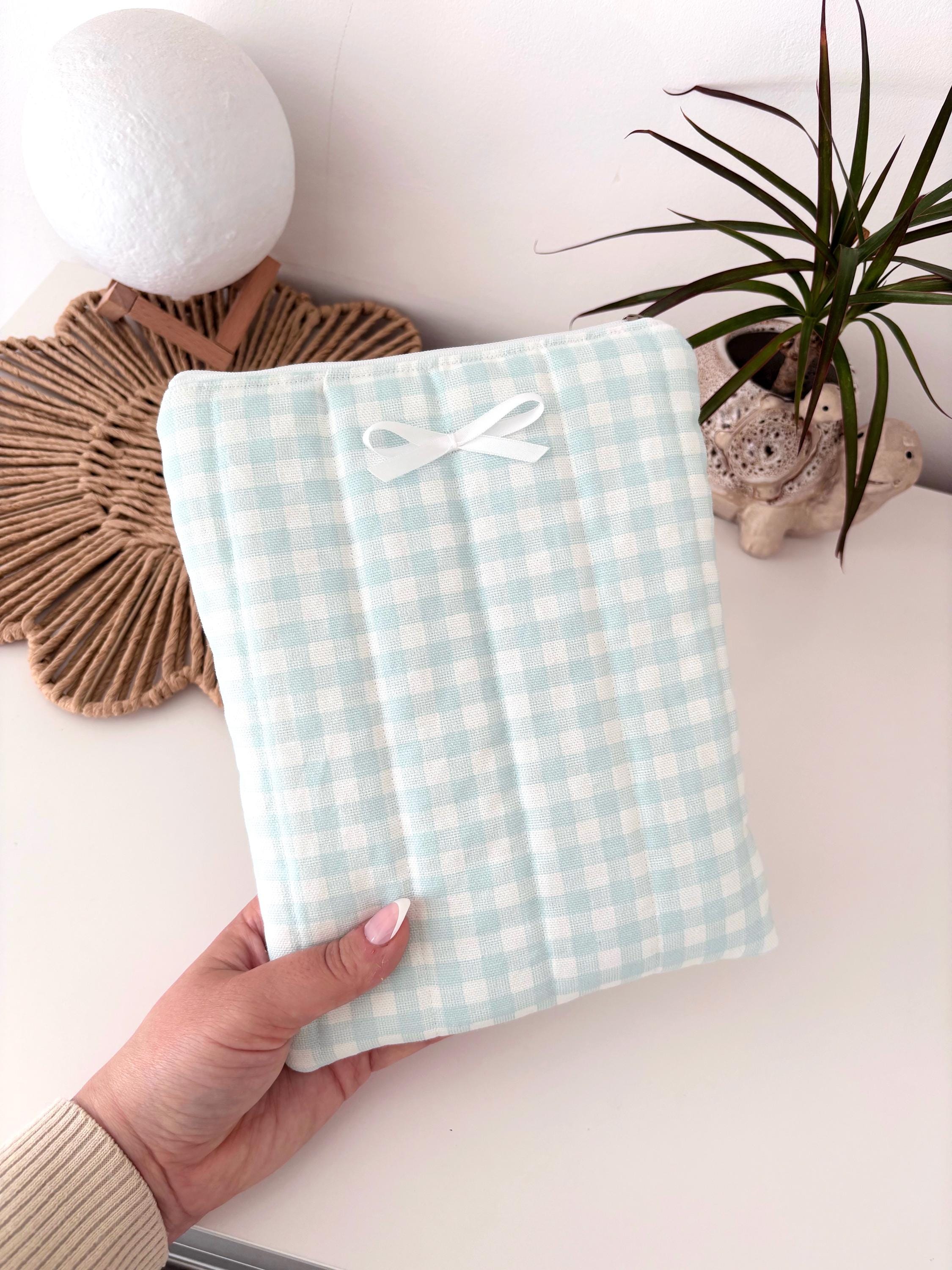 Pastel blue gingham kindle/e-reader sleeve