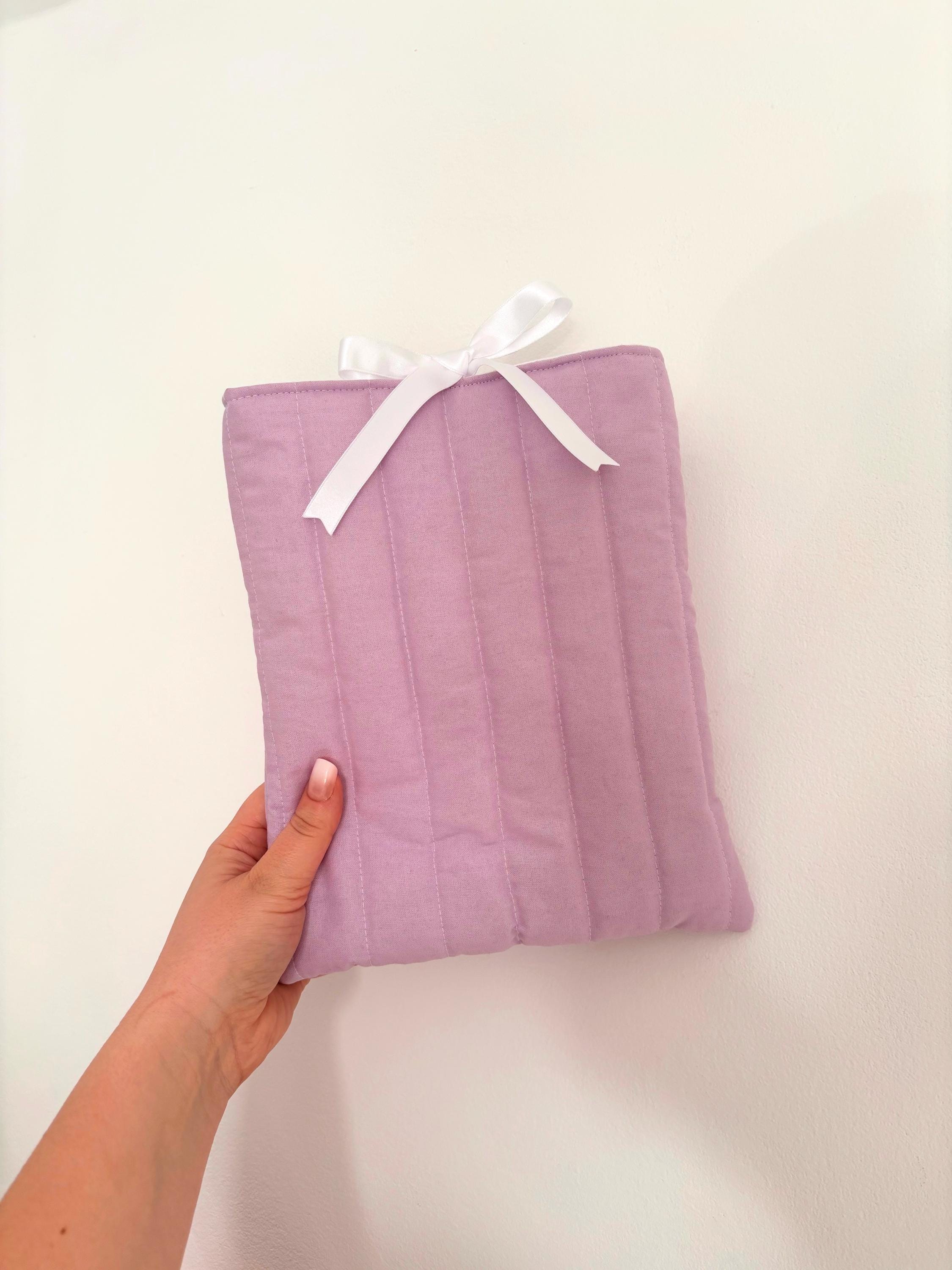 Lilac quilted book sleeve