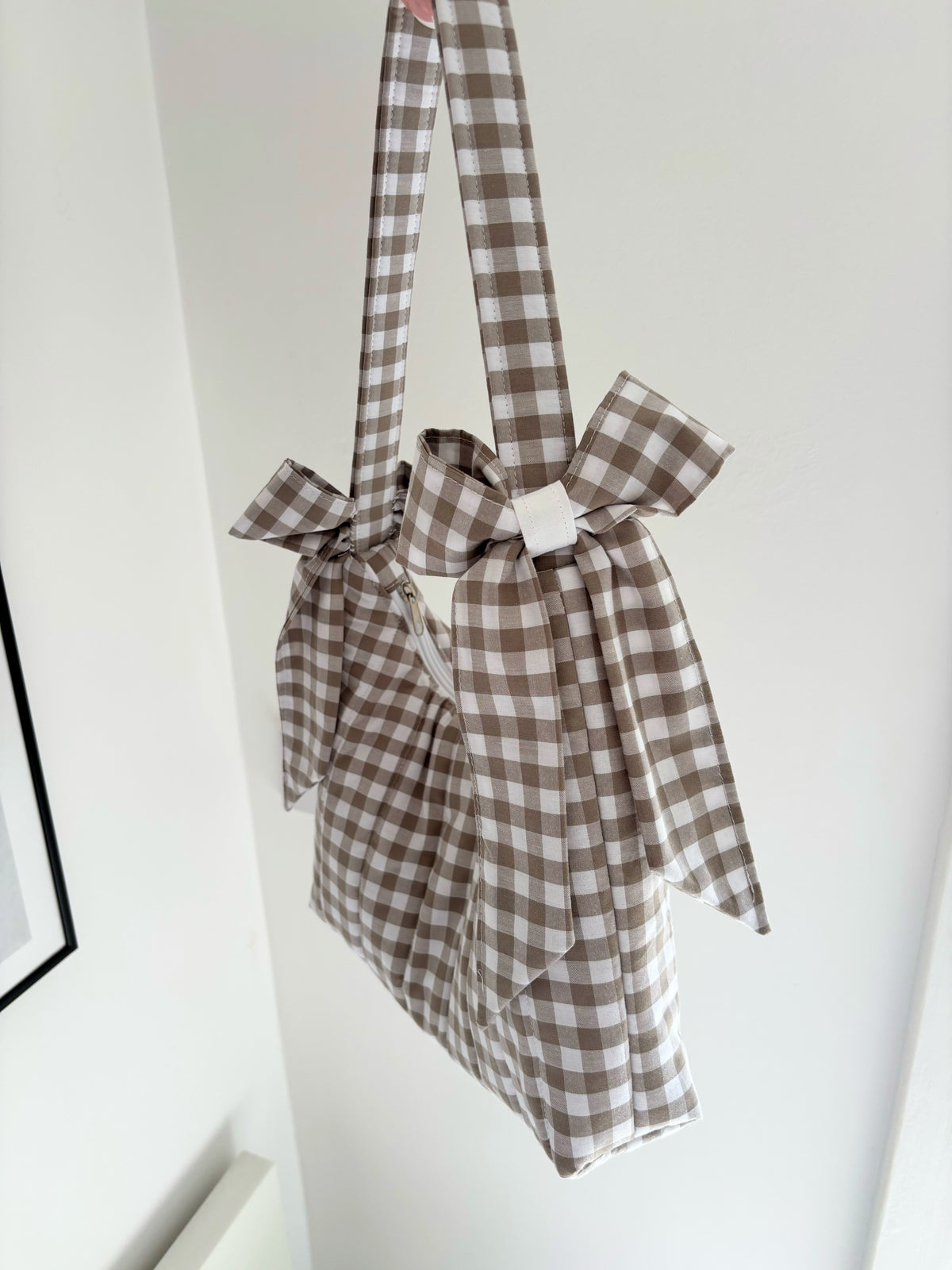 Beige gingham quilted bow shoulder bag