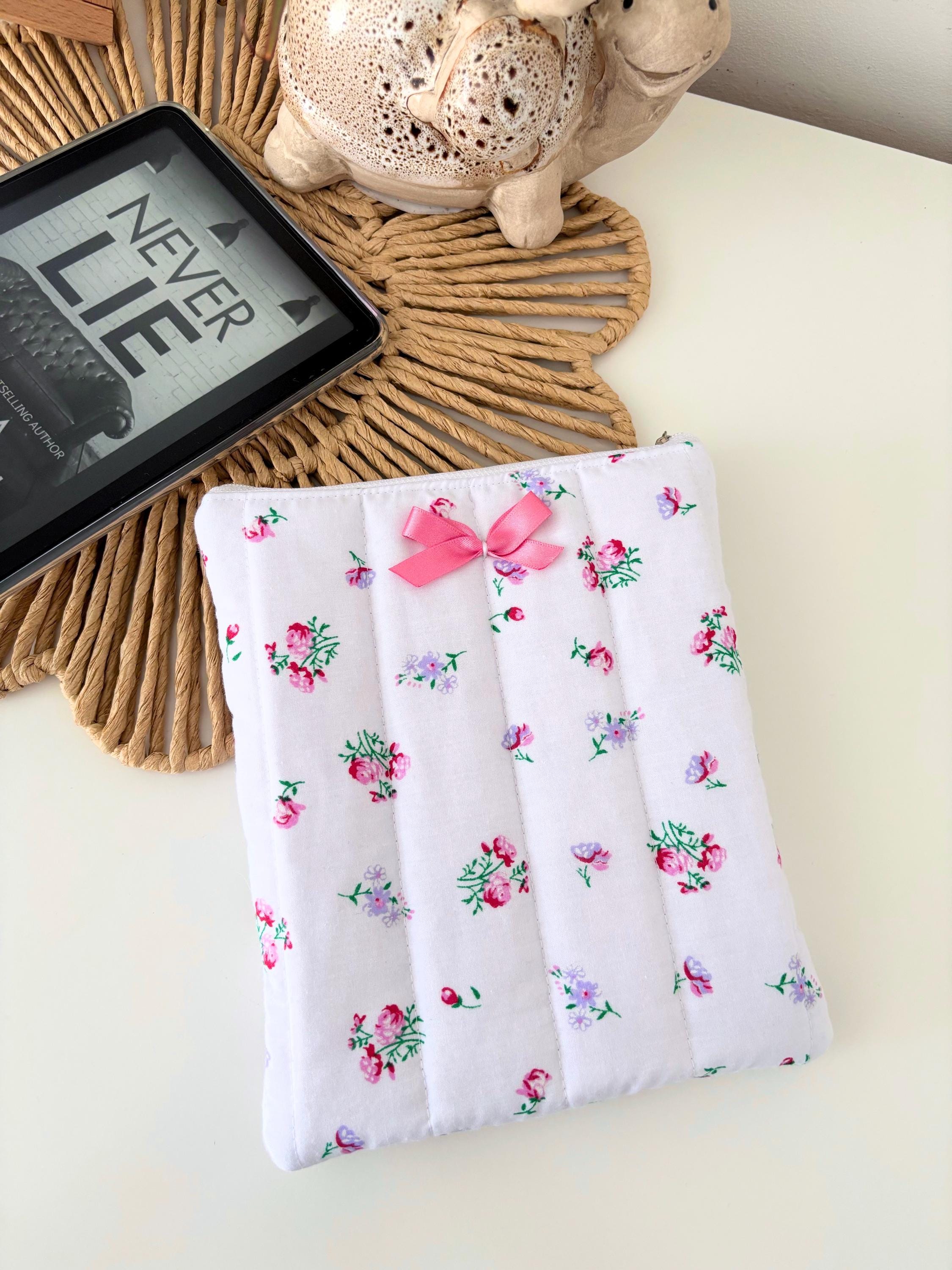 Pink floral kindle / e-reader sleeve