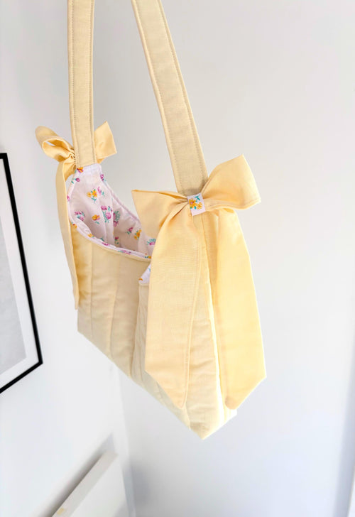 Butter yellow mini bow shoulder bag