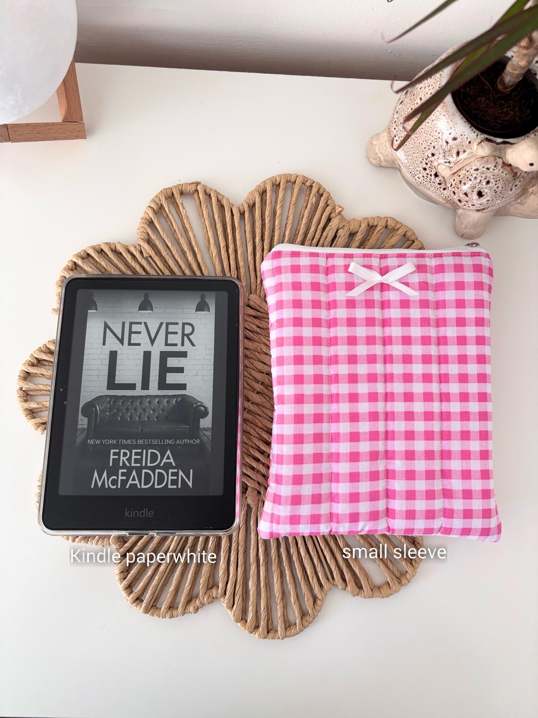 Candy pink gingham kindle/e-reader sleeve