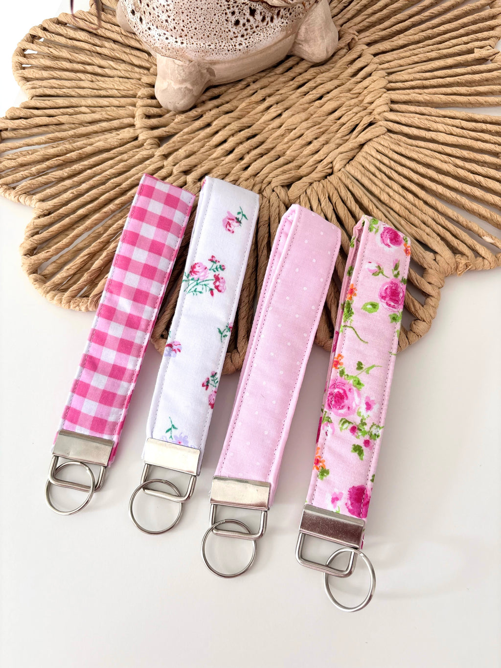 Pastel / gingham / floral wristlet