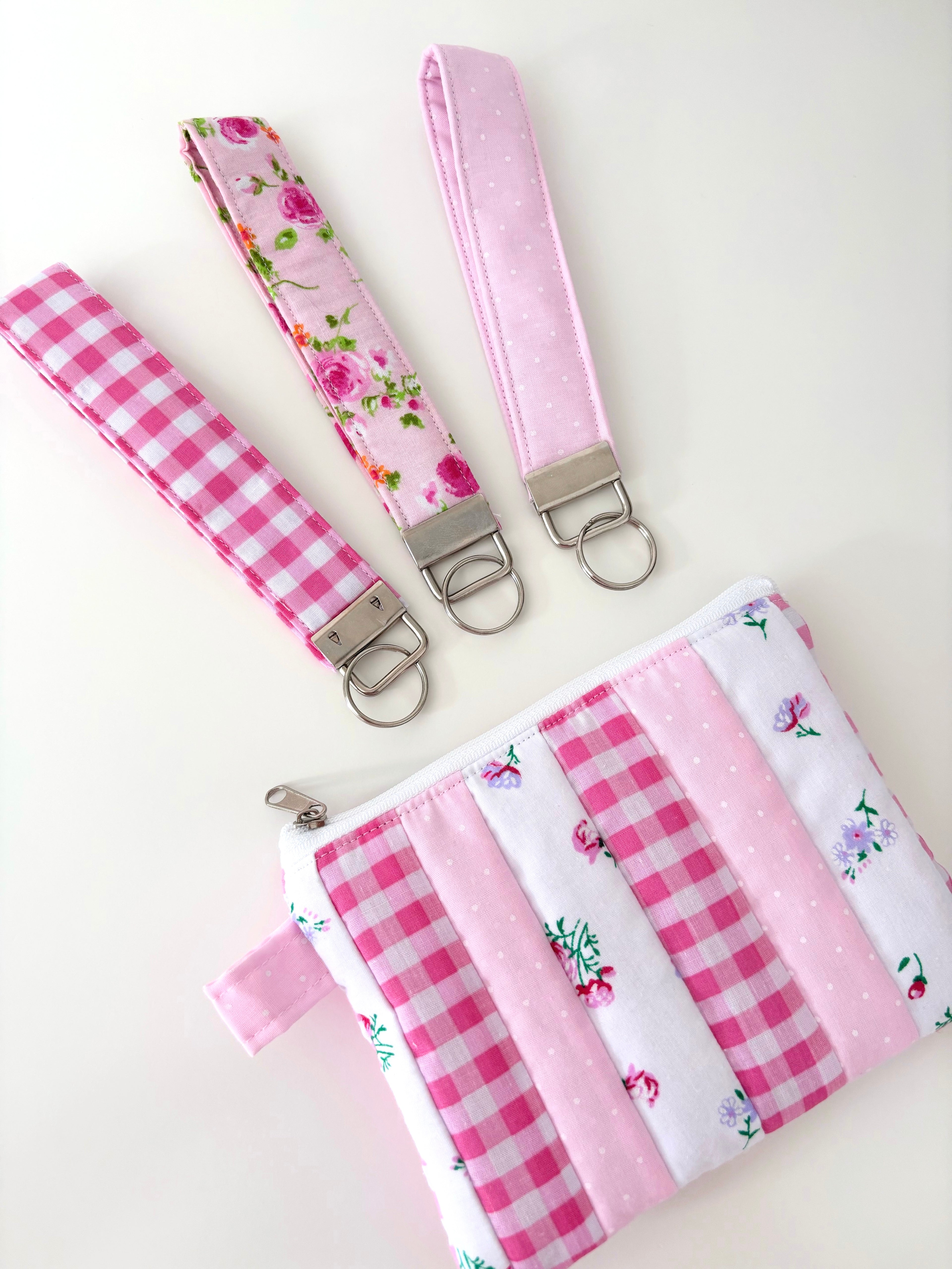 Small quilted pink patchwork pouch