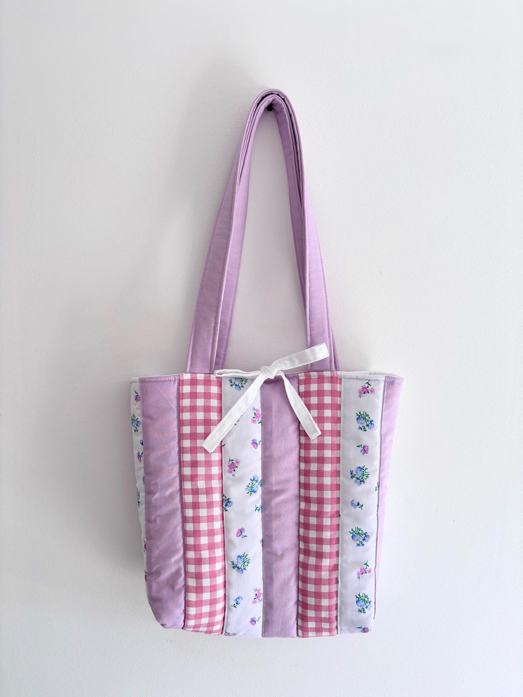 Lilac patchwork quilted tote bag