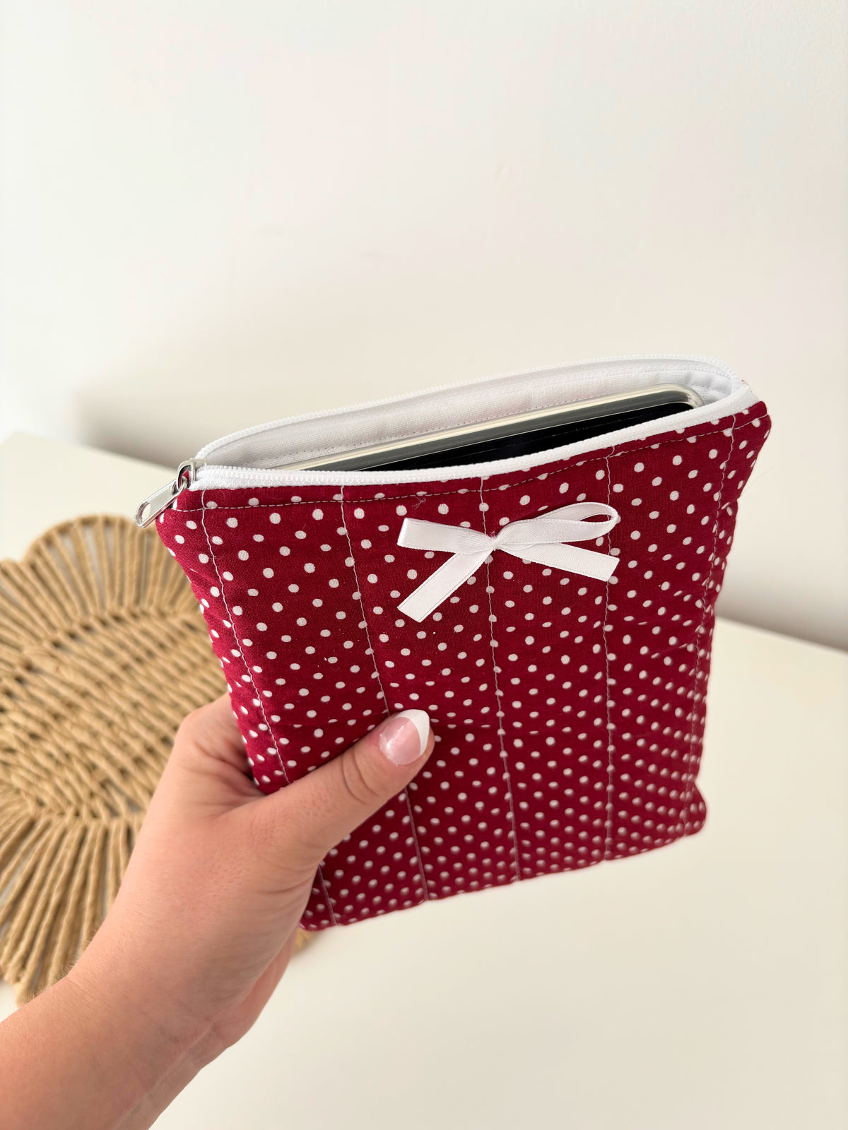 Red polka dot kindle sleeve
