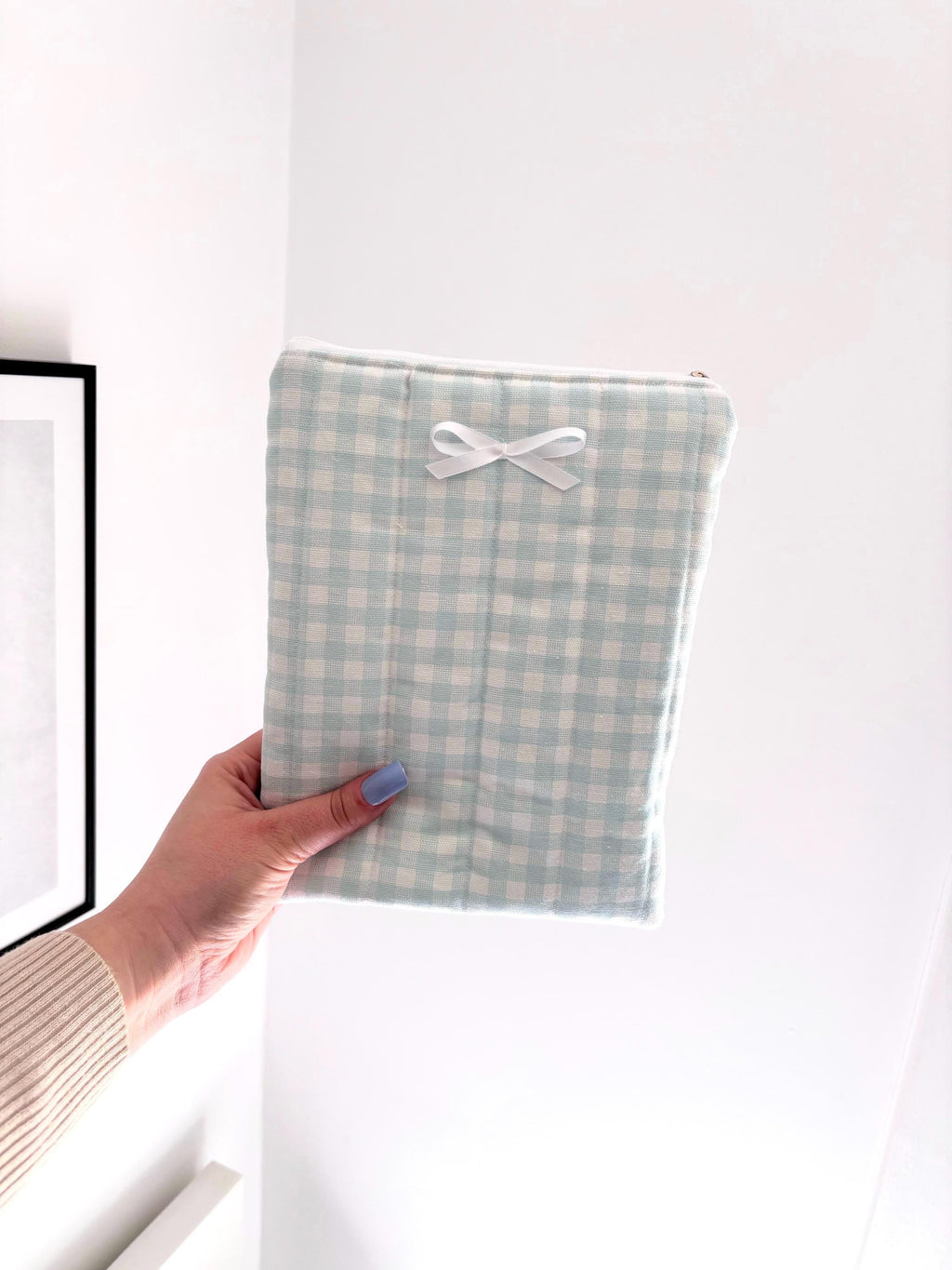 Pastel blue gingham kindle/e-reader sleeve