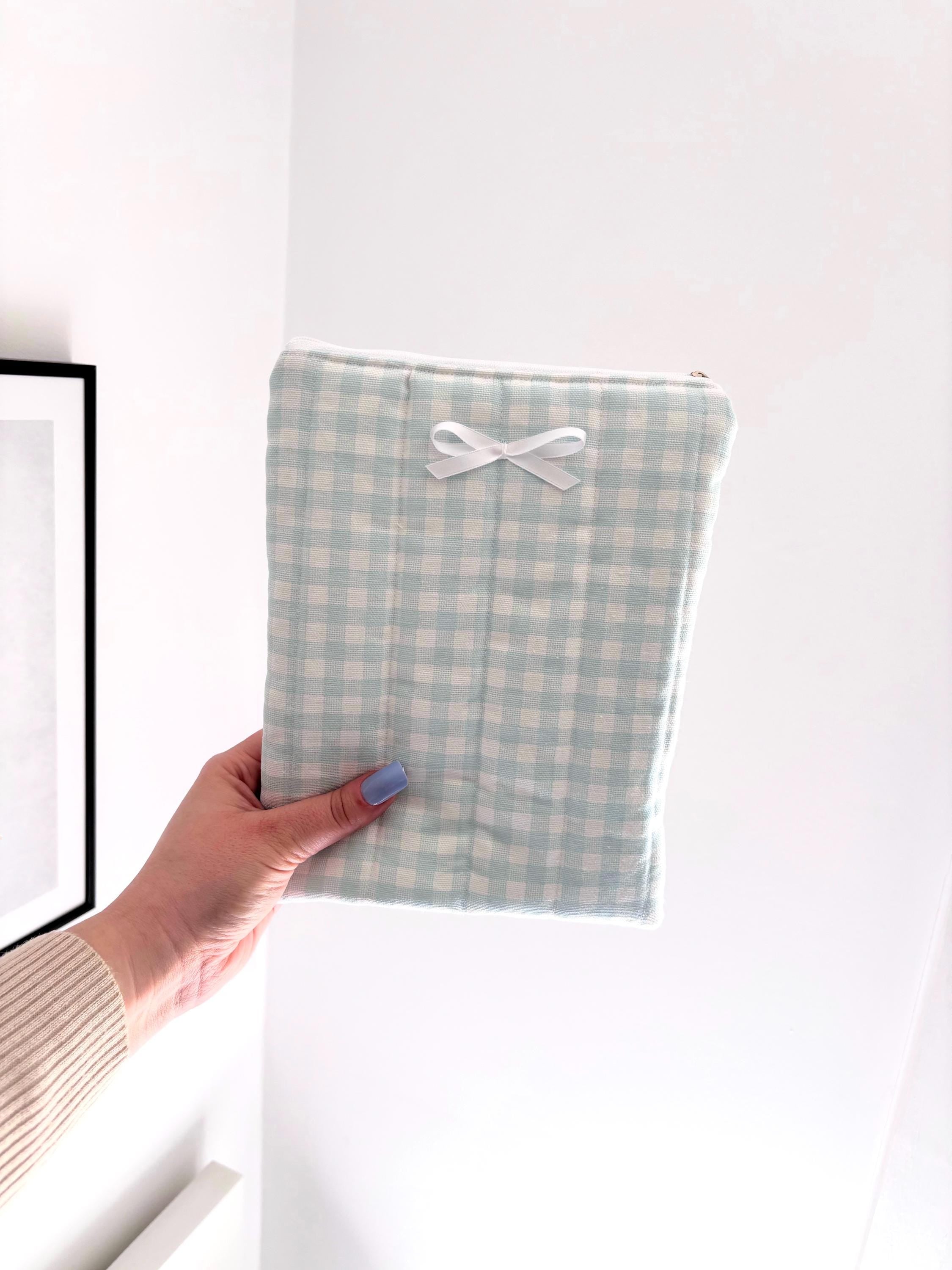 Pastel blue gingham kindle/e-reader sleeve