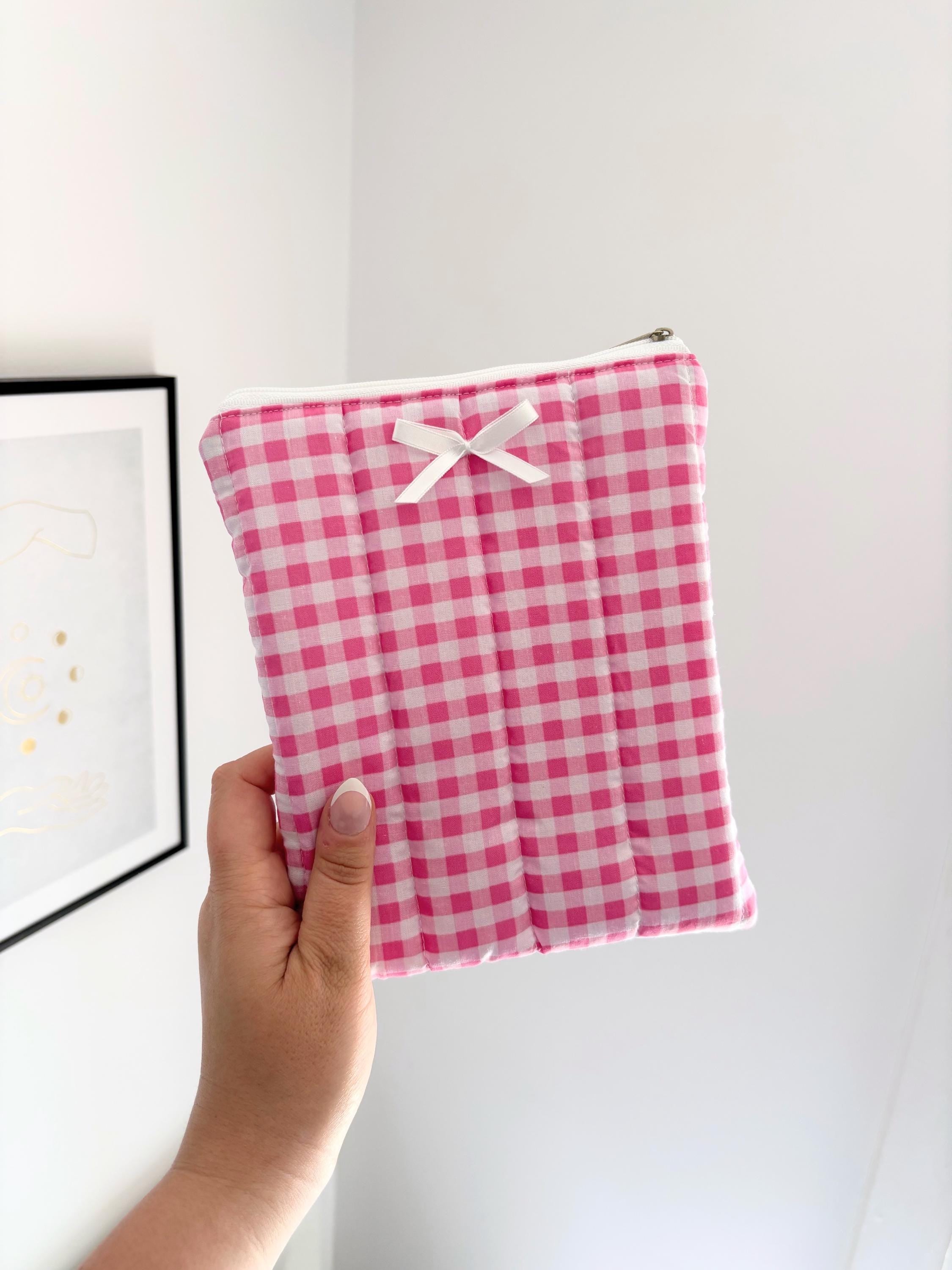 Candy pink gingham kindle/e-reader sleeve