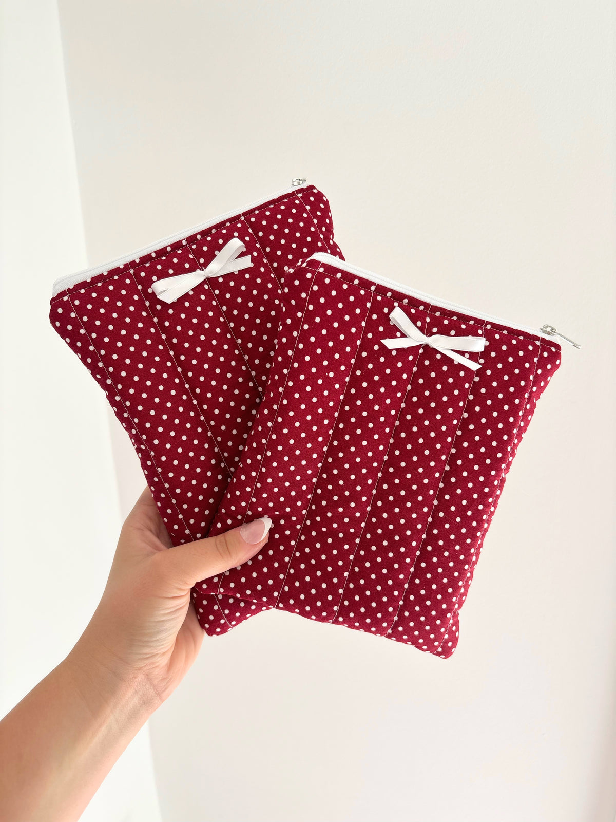 Red polka dot kindle sleeve