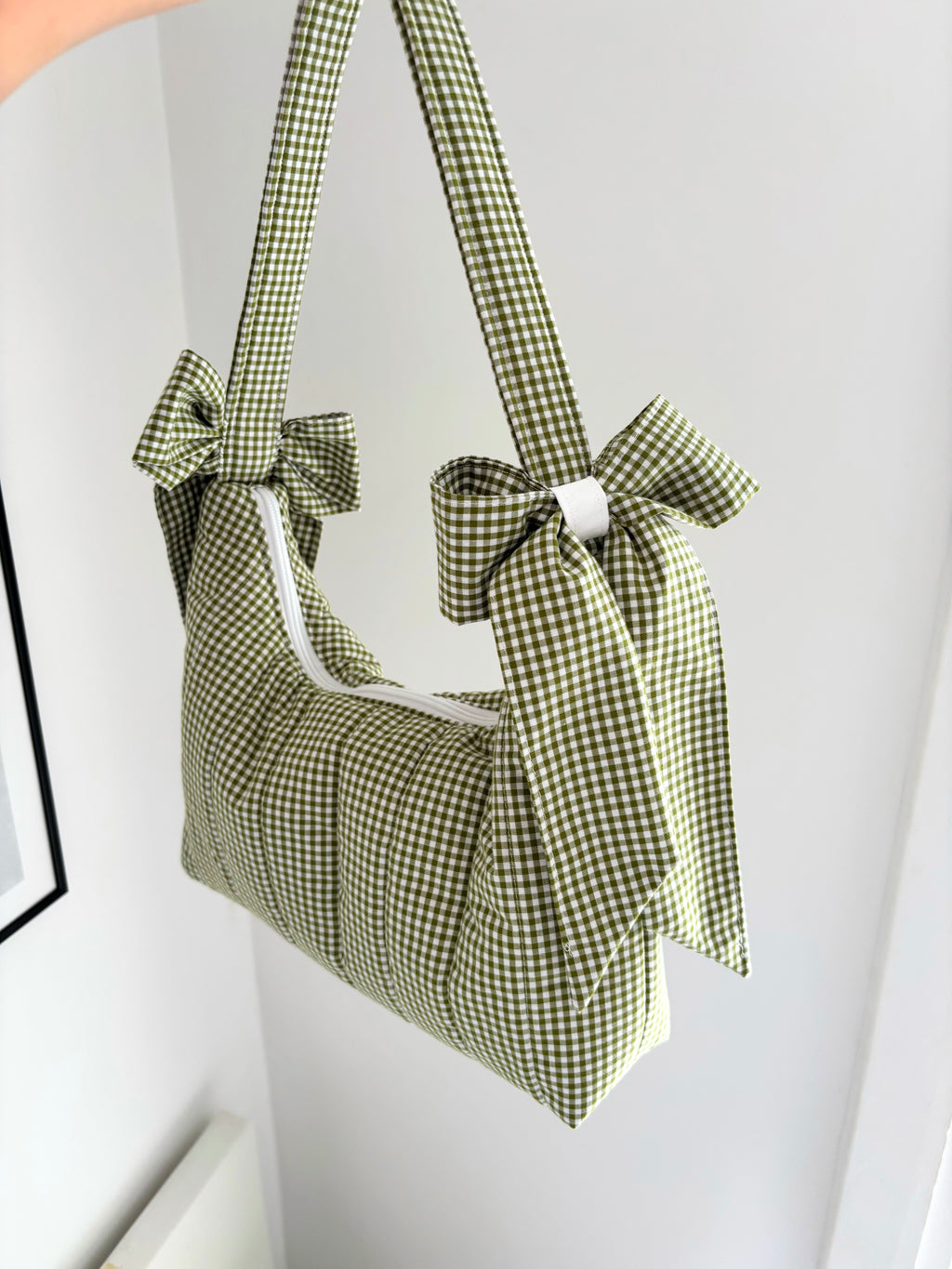 Green gingham quilted bow shoulder bag