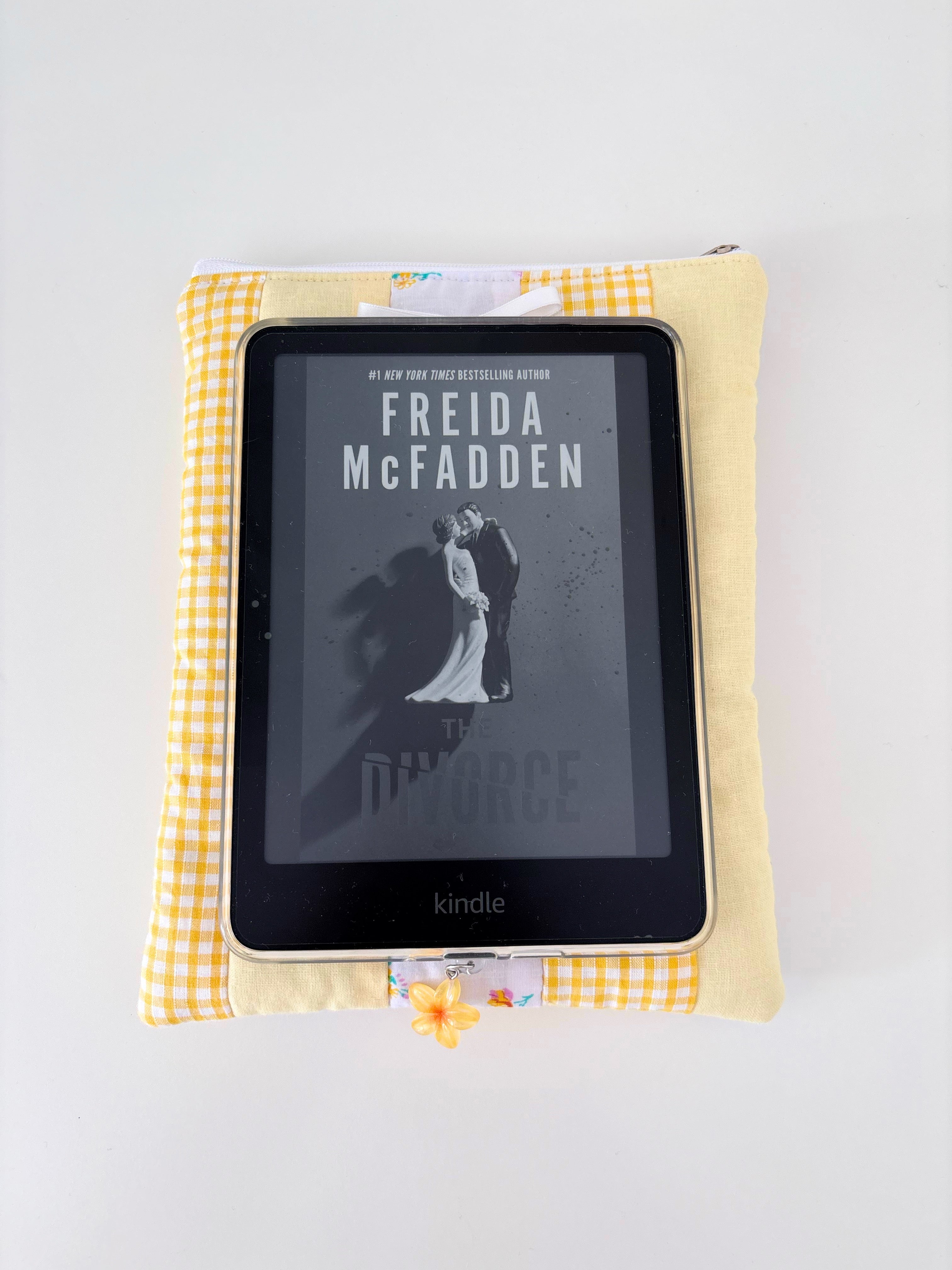 Pastel yellow floral patchwork kindle/e-reader sleeve