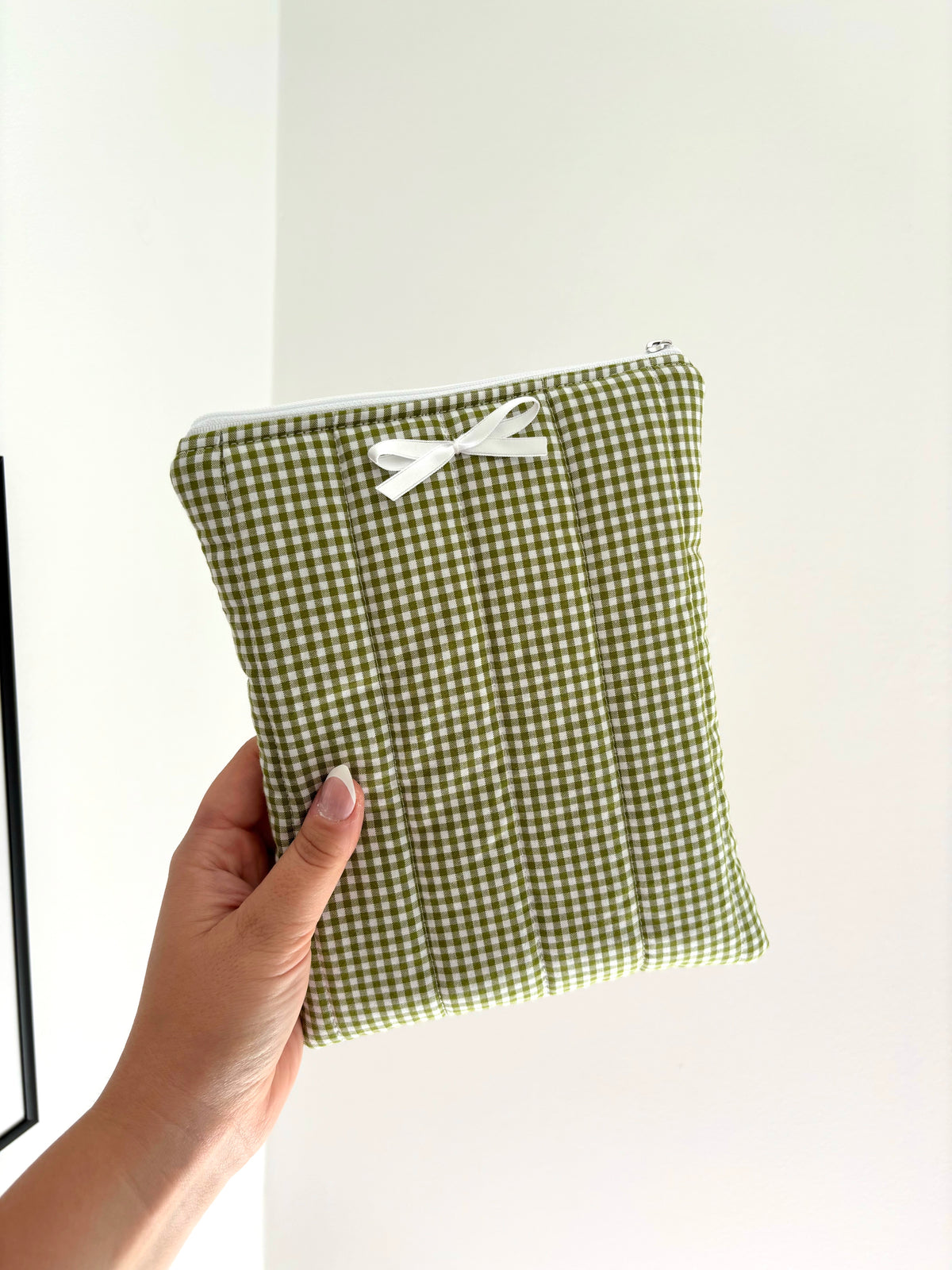 Green gingham kindle sleeve