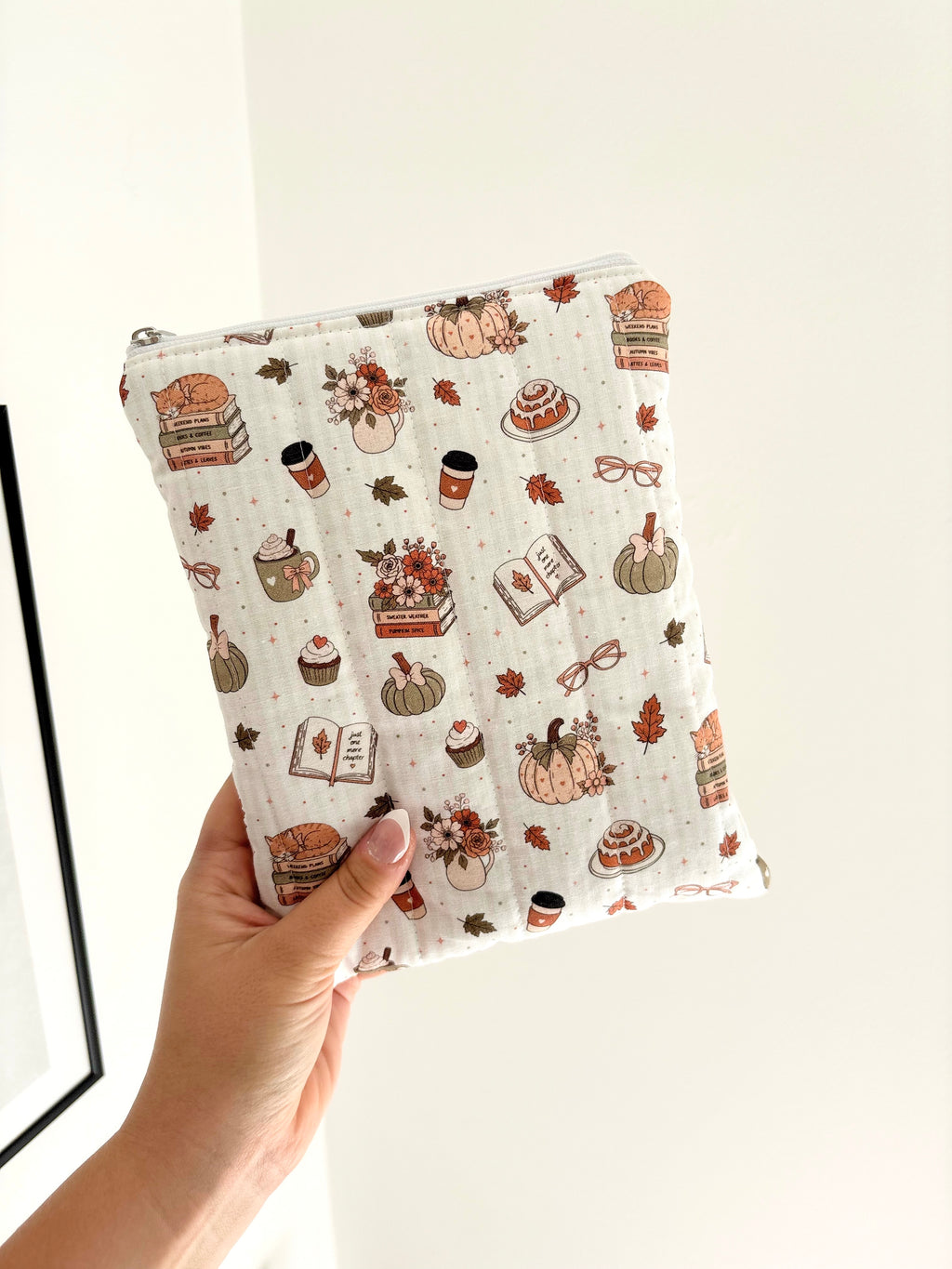 Cosy Chapters kindle sleeve