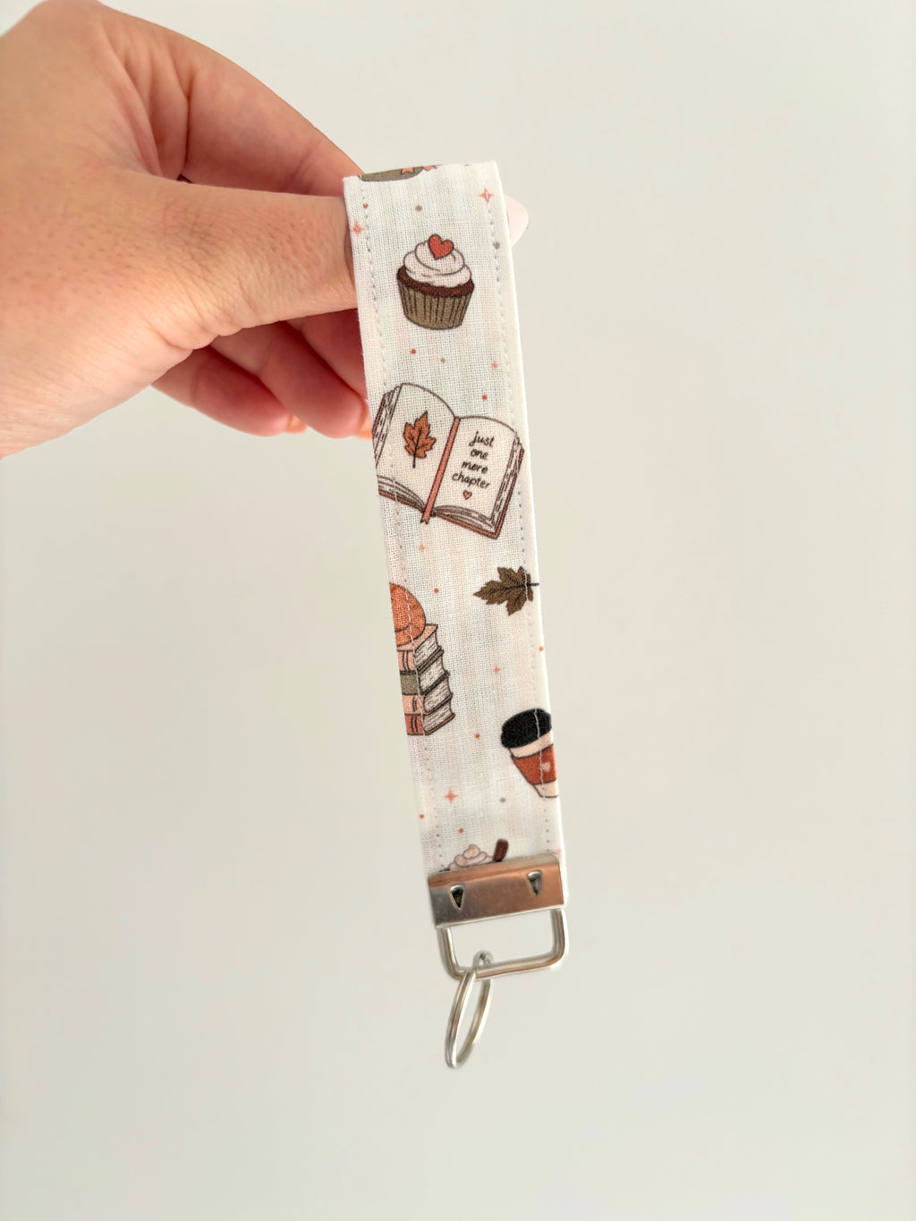 Autumn wristlet