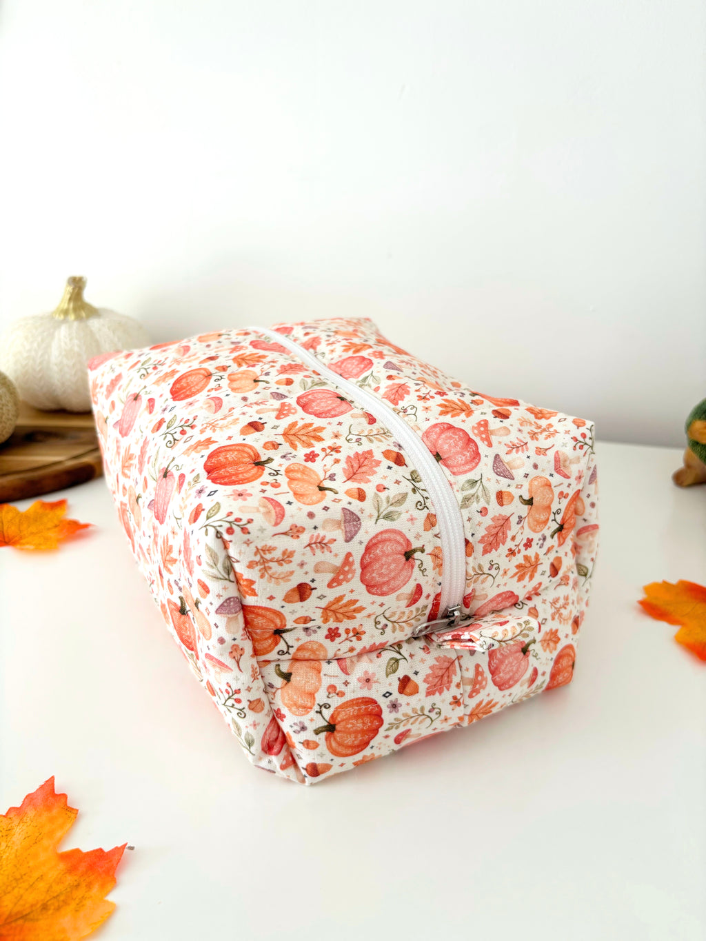 Pumpkin Patch boxy carry all pouch