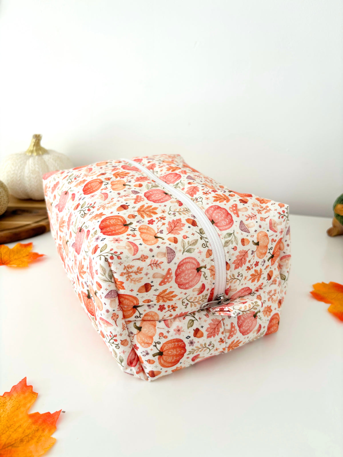 Pumpkin Patch boxy carry all pouch