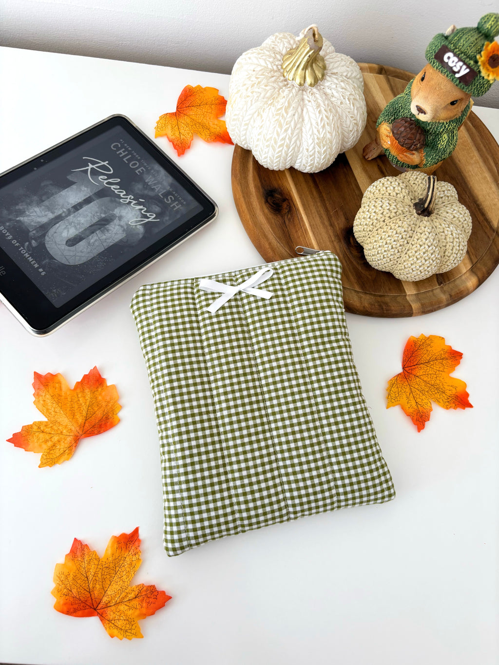 Green gingham kindle sleeve