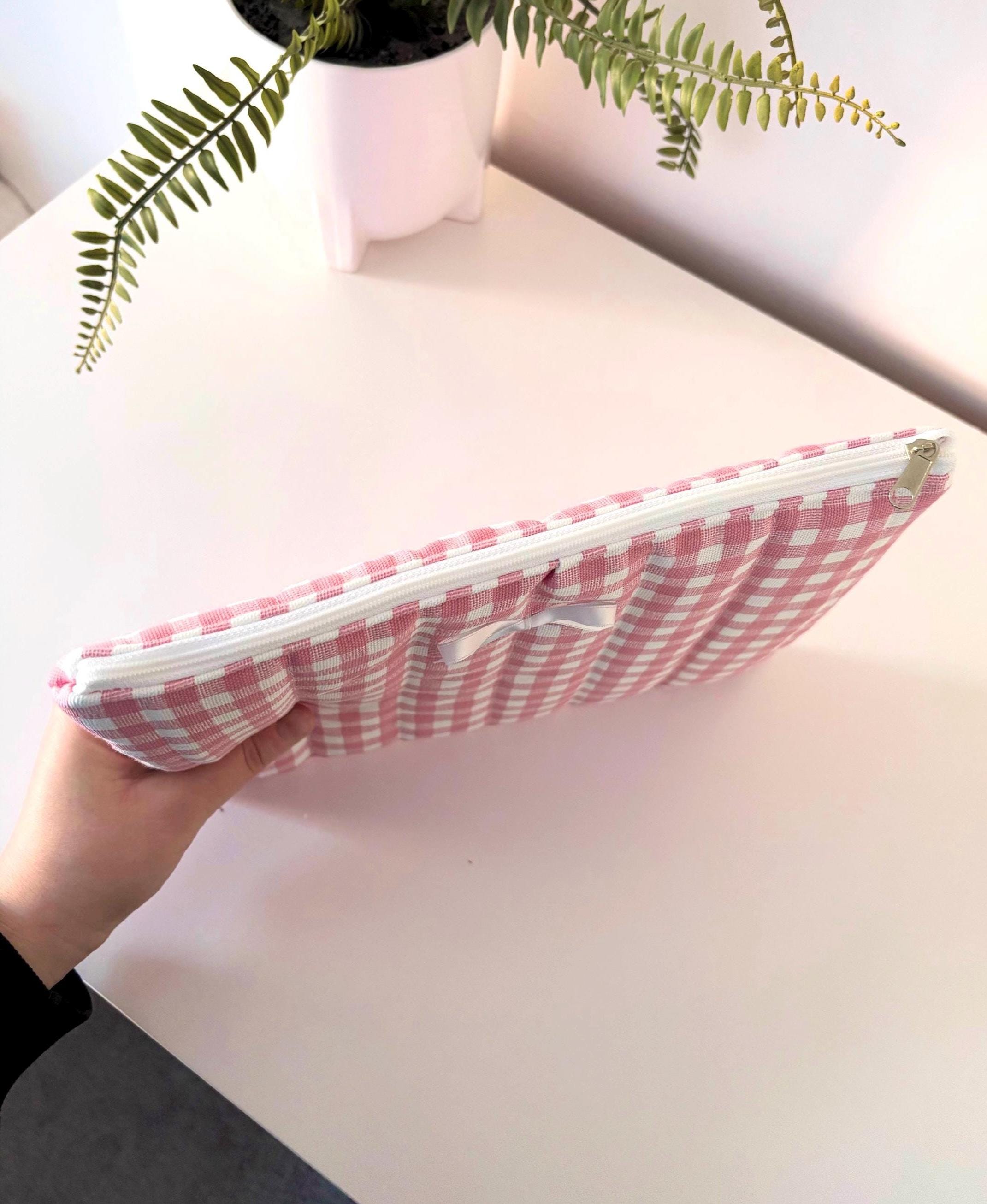 Pink gingham quilted storage pouch