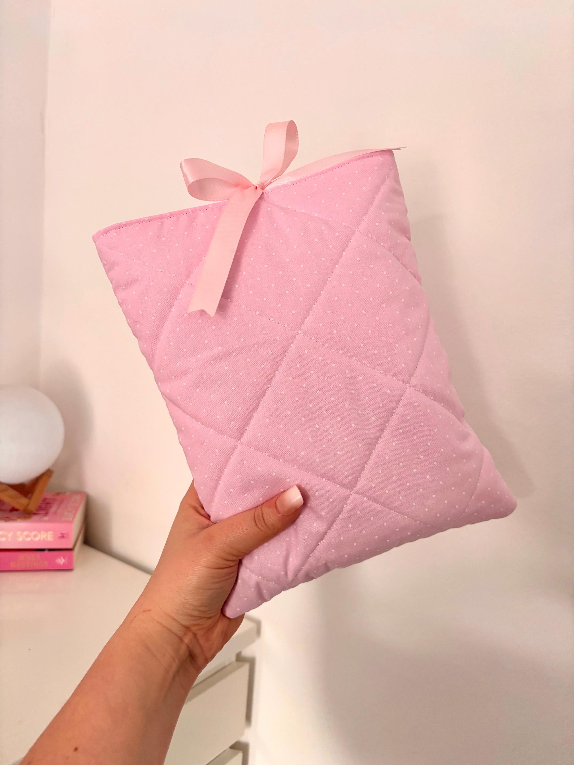 Pink polka dot book sleeve