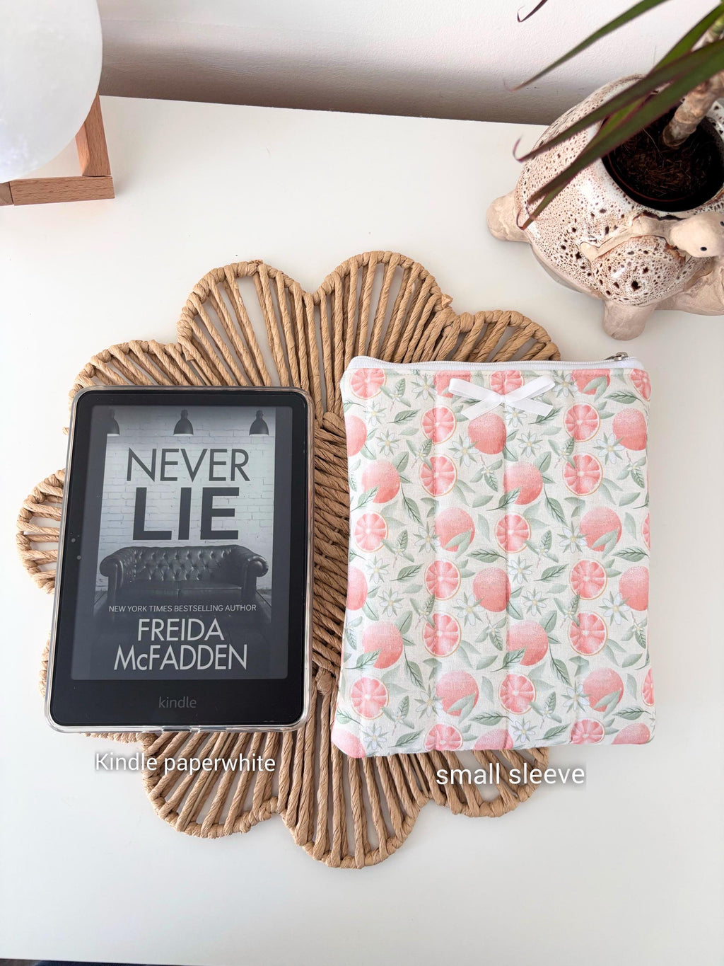 Citrus kindle/e-reader sleeve